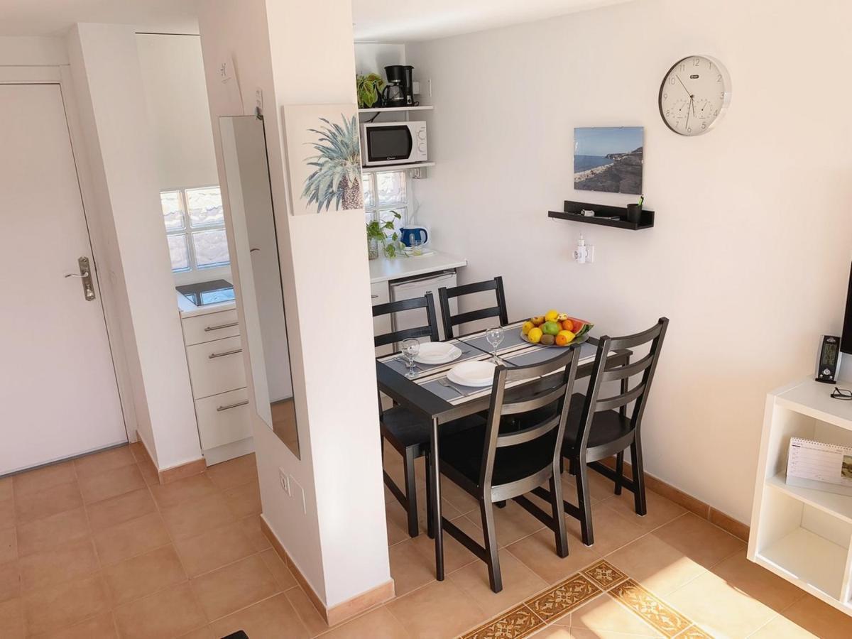 Apartamento Vilem & Piscina, Wi-Fi Costa Calma Exterior photo
